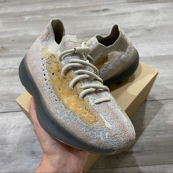 Yeezy boost 380 Pepper Reflective US6.5/8W - Picture 2 of 12